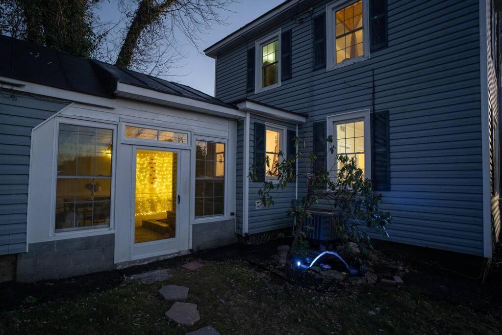 Dog And Family Friendly 4Br W Wifi And Fenced Yard By Zen Living Short Term Rental Luray Esterno foto